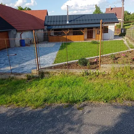 Daire Odpocinek Na Vesnicce Mlada Vozice